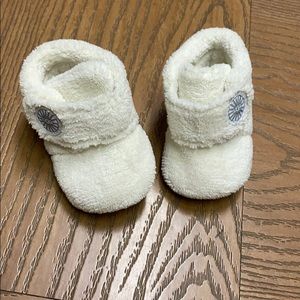 Ugg infant bixbee bootie